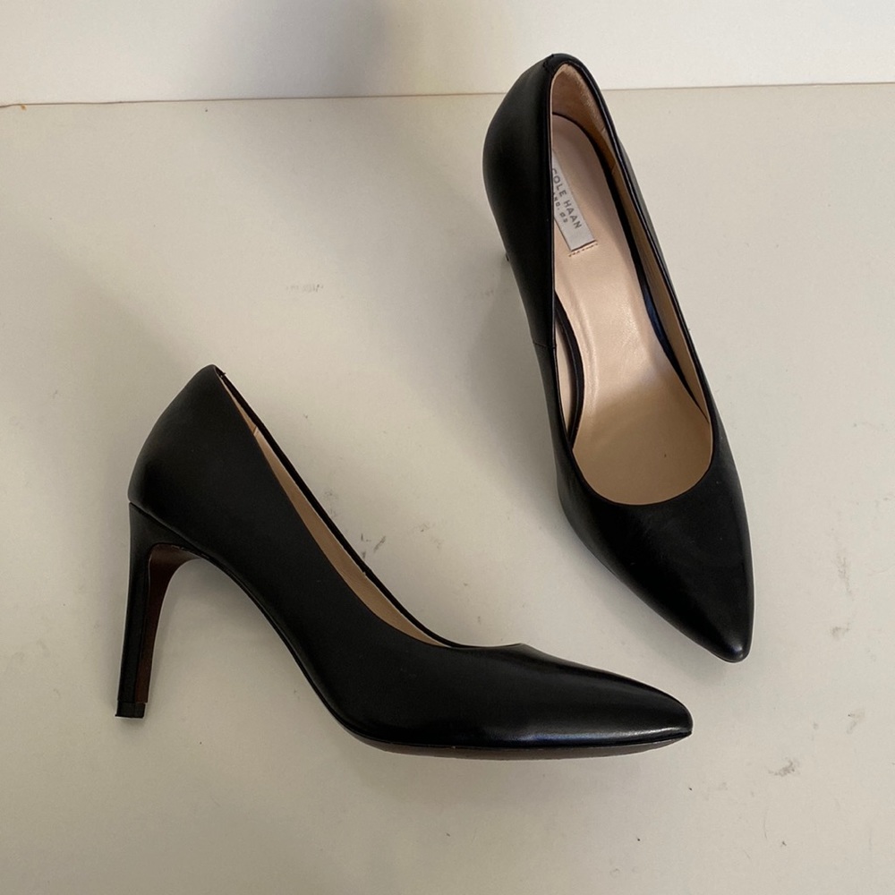Cole Haan classic pumps